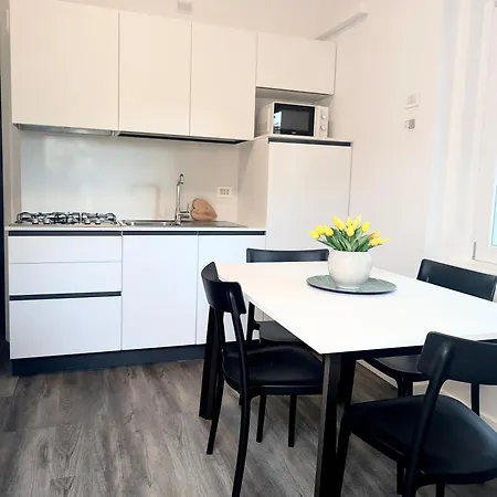 Apartment Liana 10